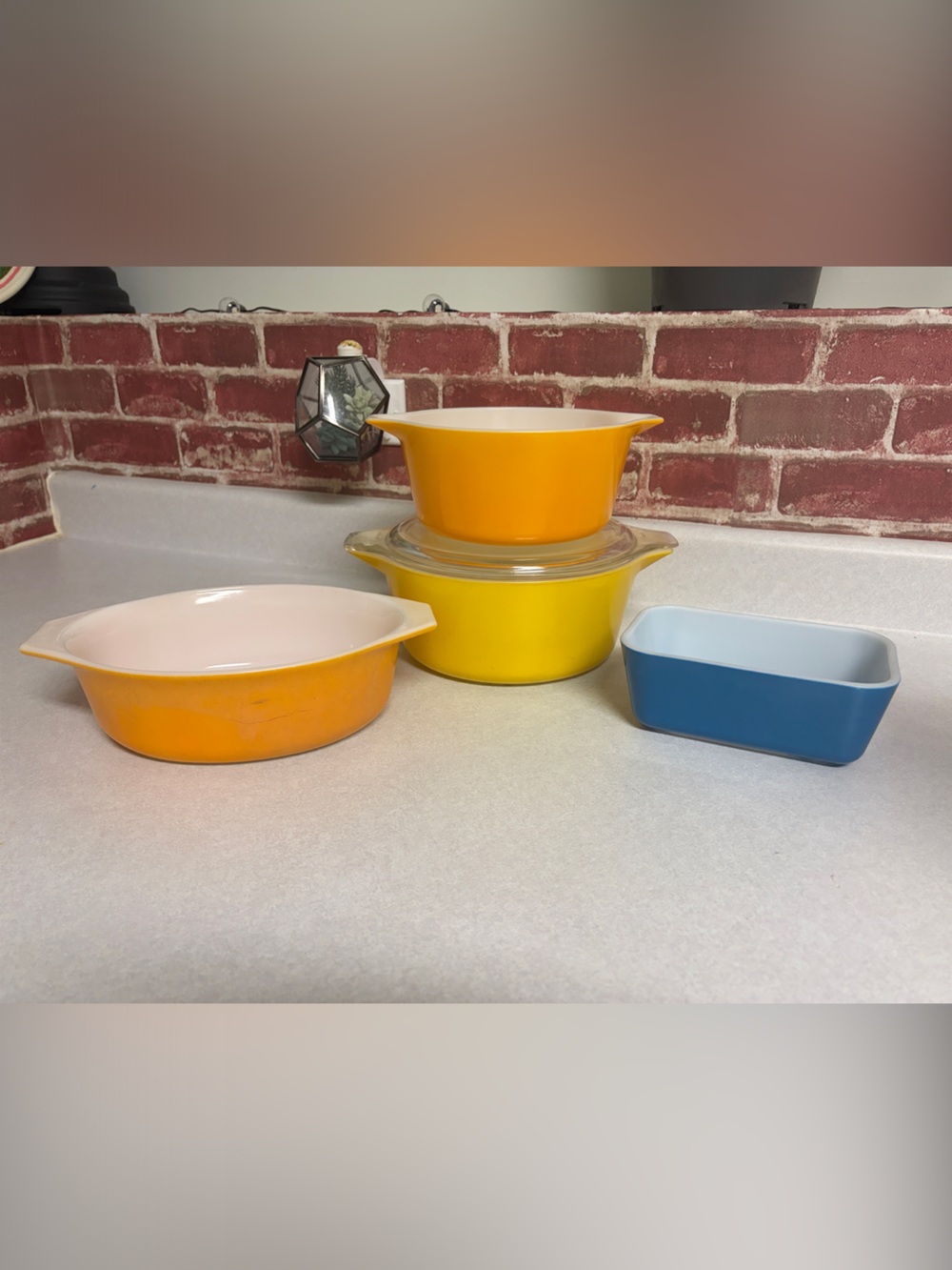 Pyrex Vintage Mixing and Baking Set in Yellow, Orange, Blue